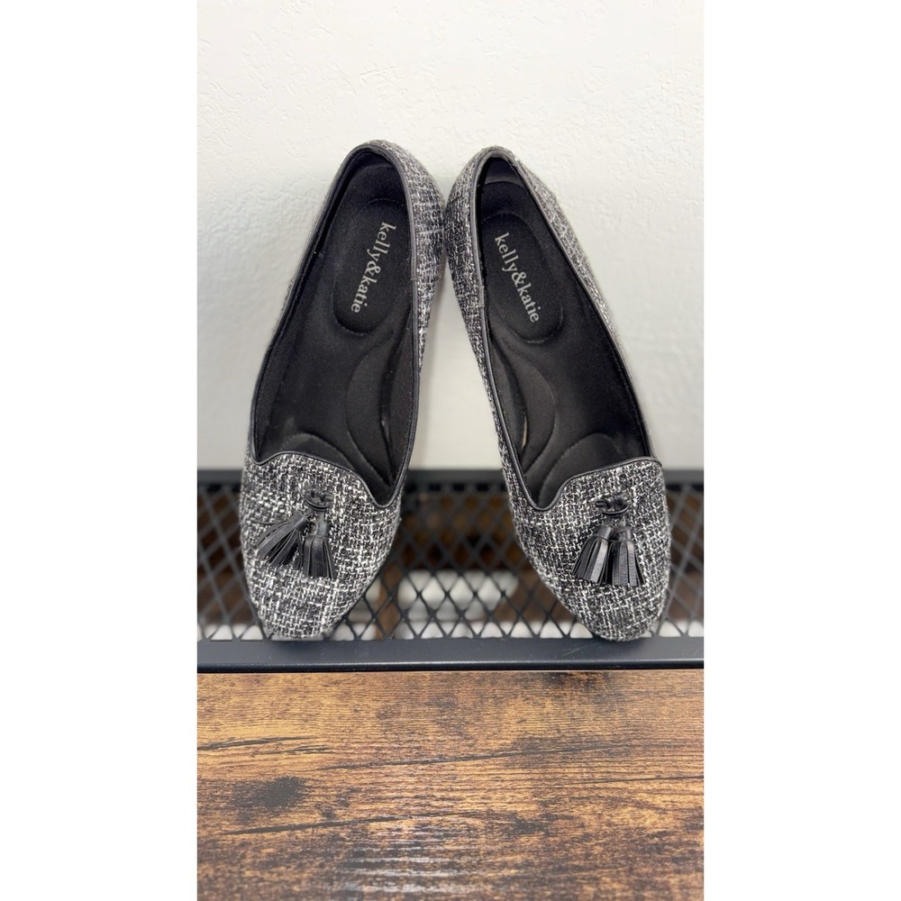 Kelly & Katie Women's Loafers Flats Size 9 Black White Tweed Tassel Slip On EUC!